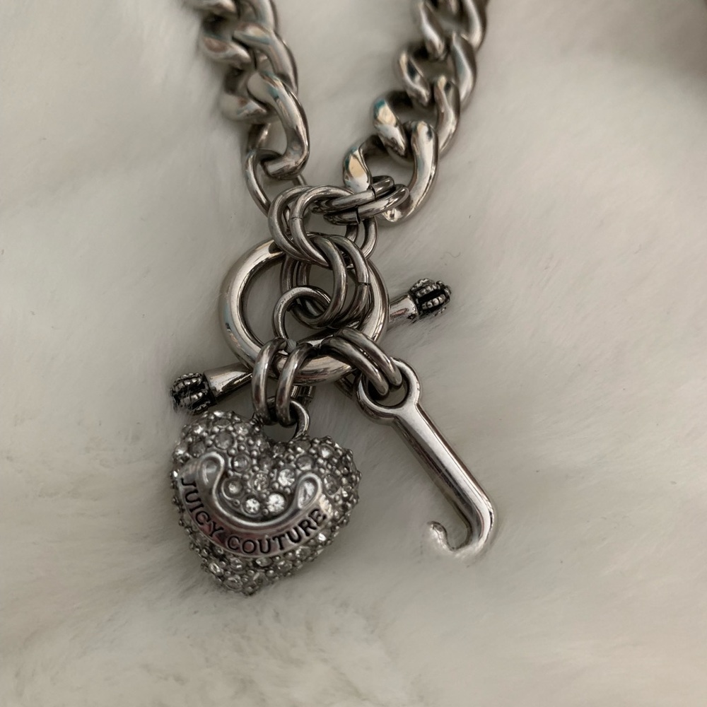 BUNDLE OF 6 JUICY COUTURE JEWELRY PIECES